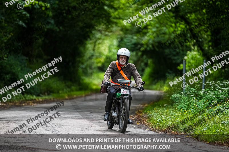 Vintage motorcycle club;eventdigitalimages;no limits trackdays;peter wileman photography;vintage motocycles;vmcc banbury run photographs